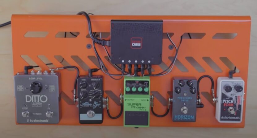 Pedalboard with Integrated Power Supply