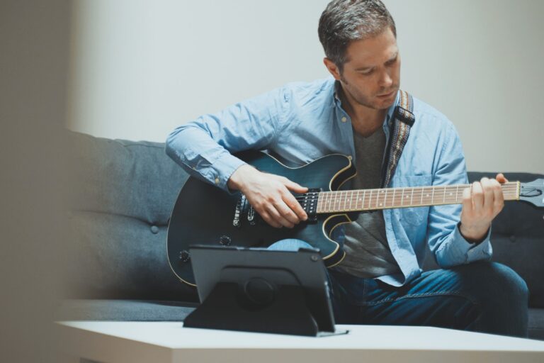 Best guitar learning websites